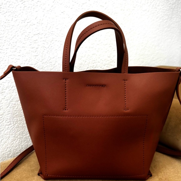 NWOT Everlane The Luxe Italian Leather Crossbody Cognac - Picture 2 of 4